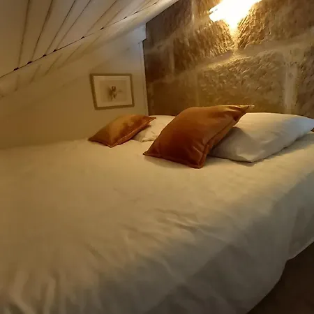 Hébergement de vacances Au Petit Grammont - Magnifique Batisse - 2 *