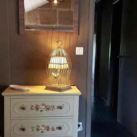 Au Petit Grammont - Magnifique Batisse - 2 Holiday home *