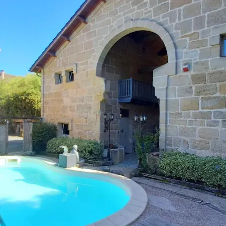 Au Petit Grammont - Piscine & Jacuzzi *