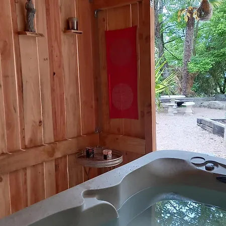 Au Petit Grammont - Piscine & Jacuzzi